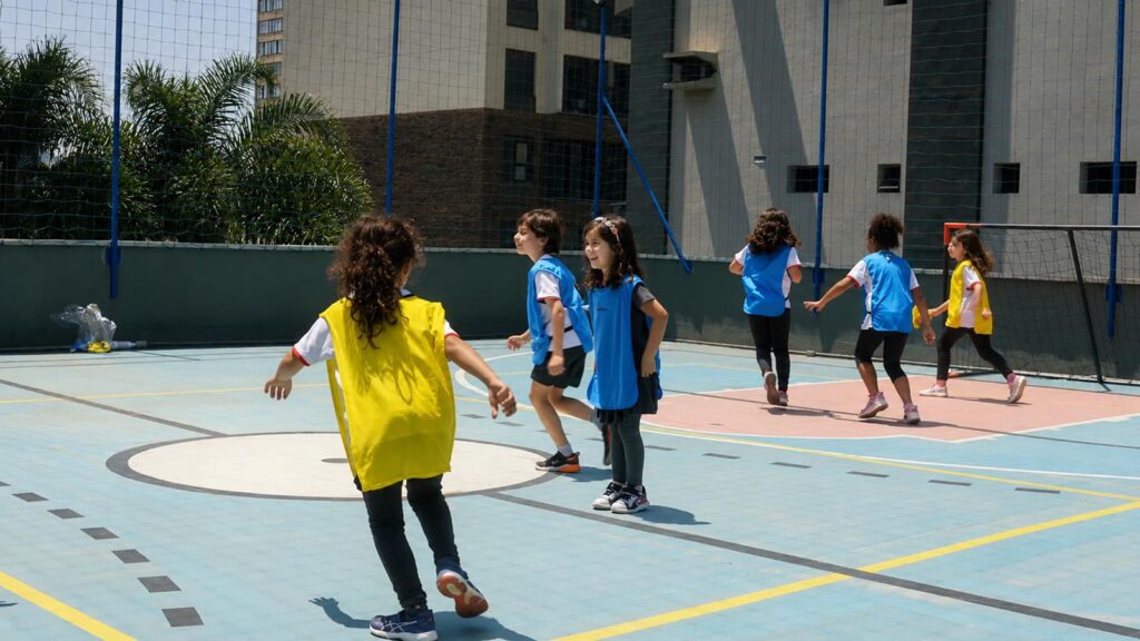 Quadra esportiva da escola GIS São Paulo